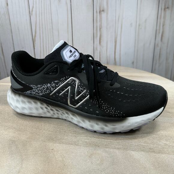 New Balance Fresh Foam EVOZ V2 Running Shoe Black Silver Size 11 Womens New - Picture 1 of 16